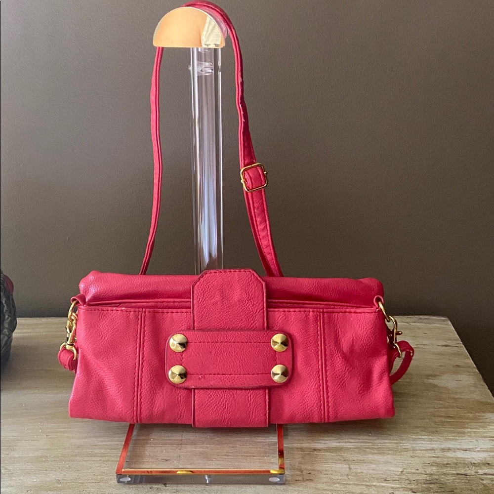Stylish Pink Handbag with Gold Accents